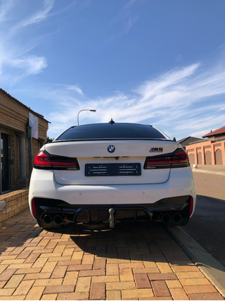 BMW M5 detail